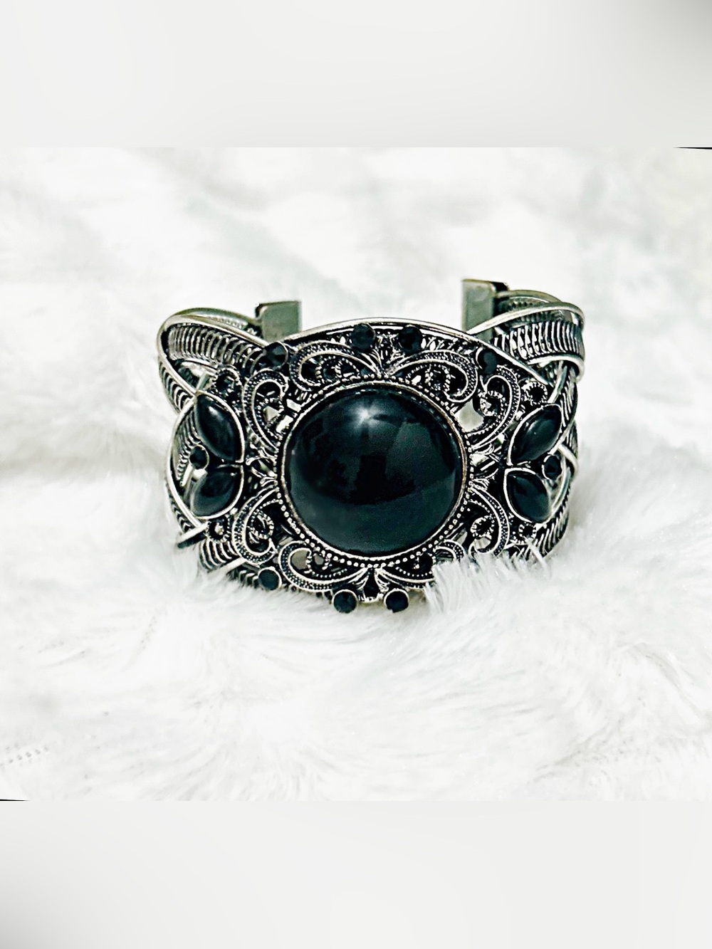 Vintage-Inspired Silver Cuff Bracelet